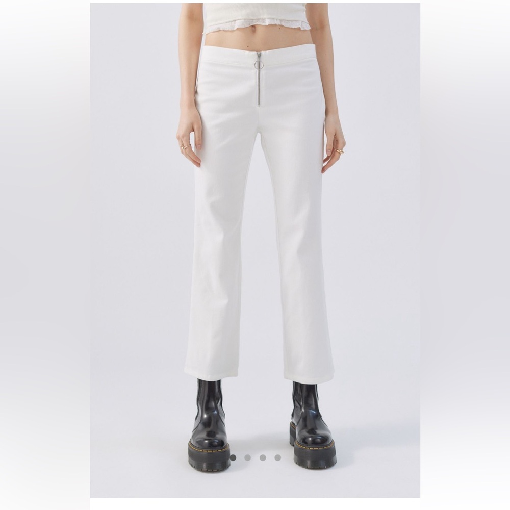 Urban Outfitters Liana Low Rise Kick Flare Pant in White Size 10